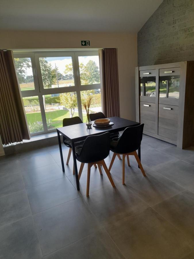 NeerpeltDe Hoog Velden 13アパートメント エクステリア 写真